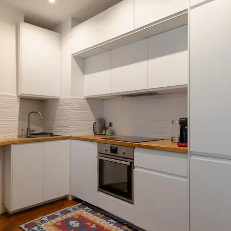 Sophisticated 2br - Steps To Station Parigi