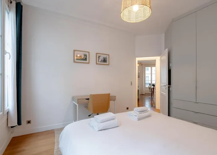 Apartamento Sophisticated 2br - Steps To Station París