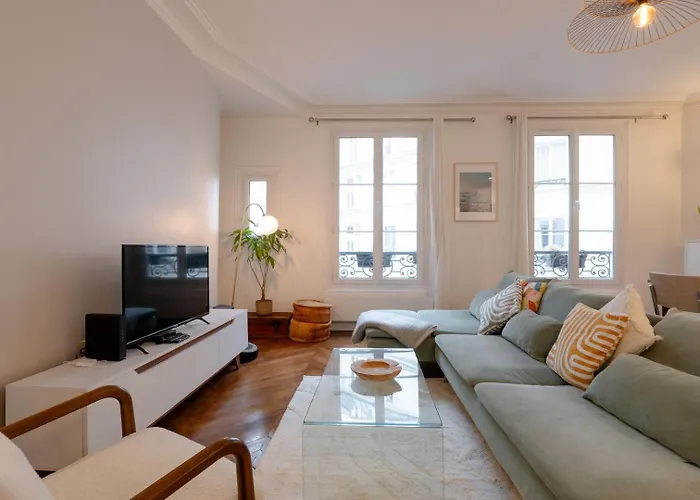 Sophisticated 2br - Steps To Station * Paris