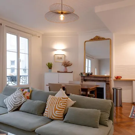 Sophisticated 2br - Steps To Station Párizs
